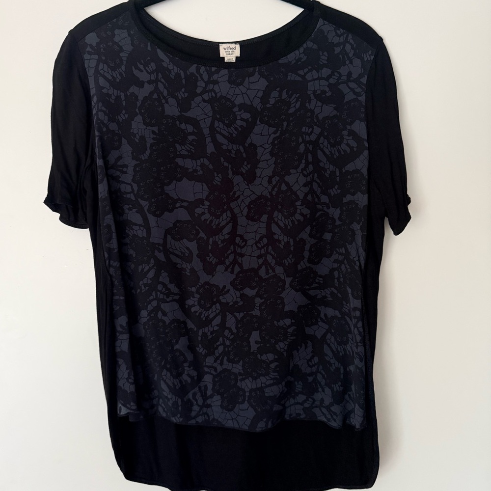 Wilfred / Aritzia Black Floral silk Lace-Effect Short Sleeve Tee